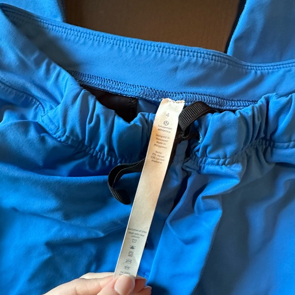 Lululemon Jet Crop Slim - Luxtreme Size 4 - Picture 4 of 6